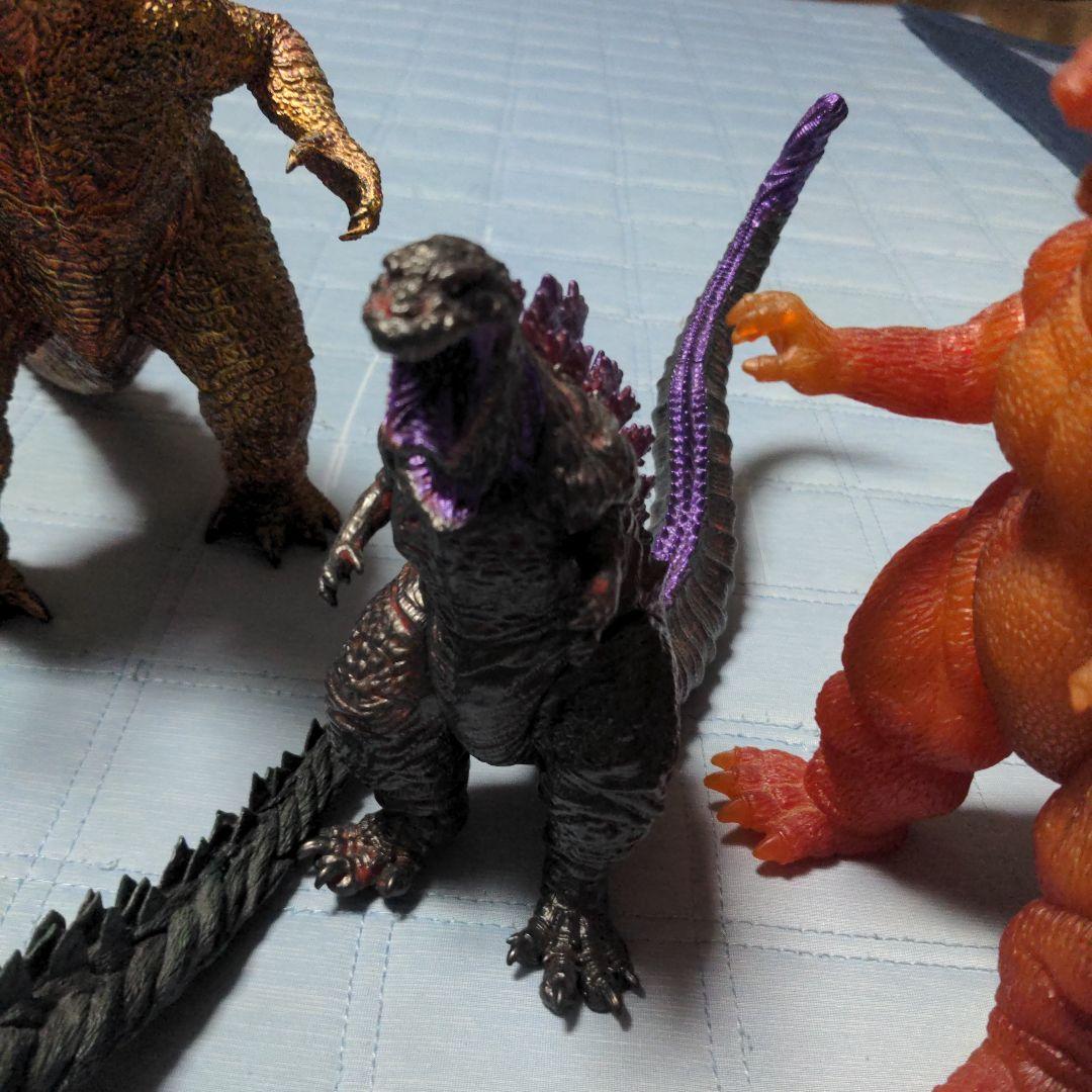 ゴジラ　フィギュア　６体セット