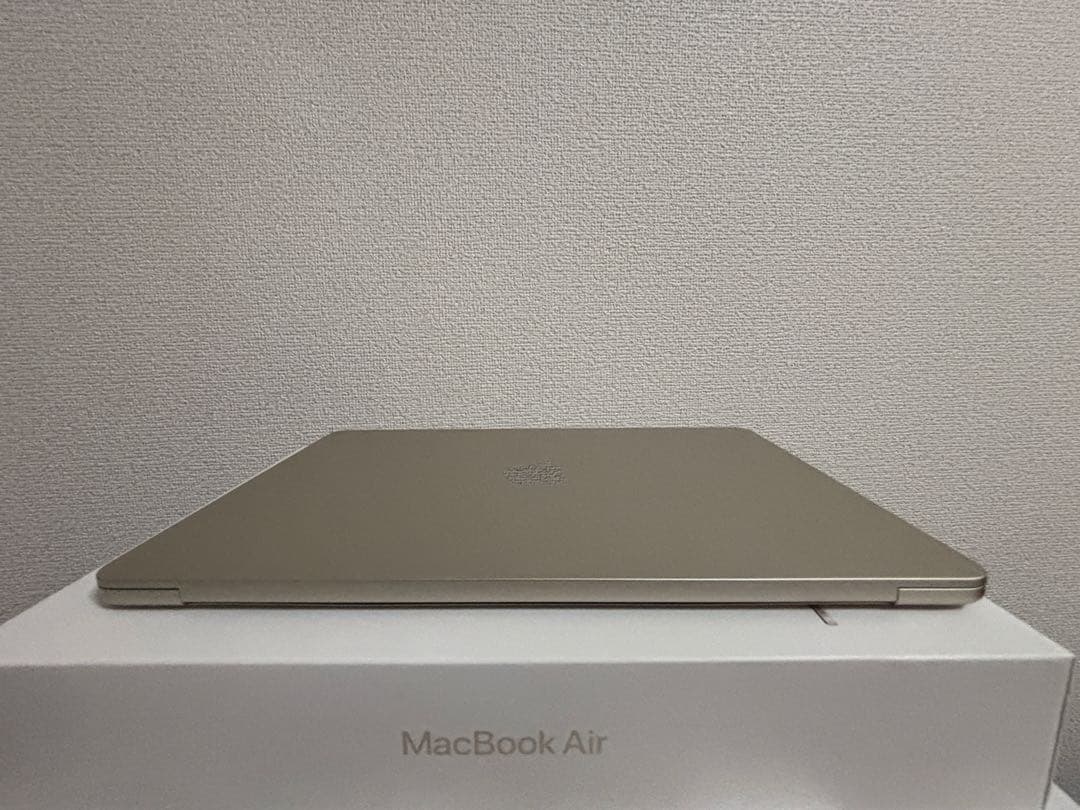 MacBook Air M2 13inch 8GB/512GBバッテリー100%