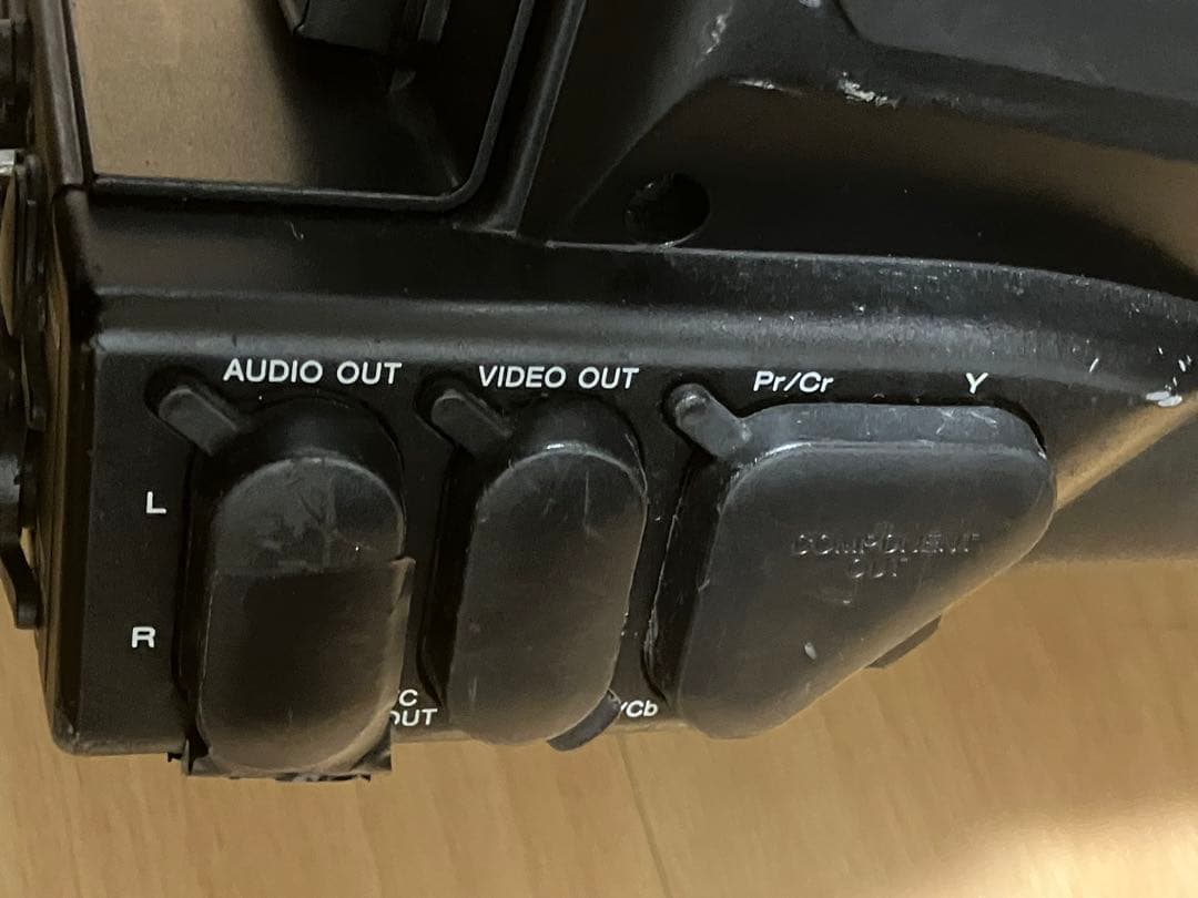 【現状販売・返品不可】ソニーHDVカムコーダー HVR-S270J【ケース付き】