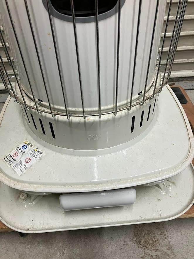 コロナ　石油ストーブ　SL-66F　２０１３年製　タンク容量７．０ℓ