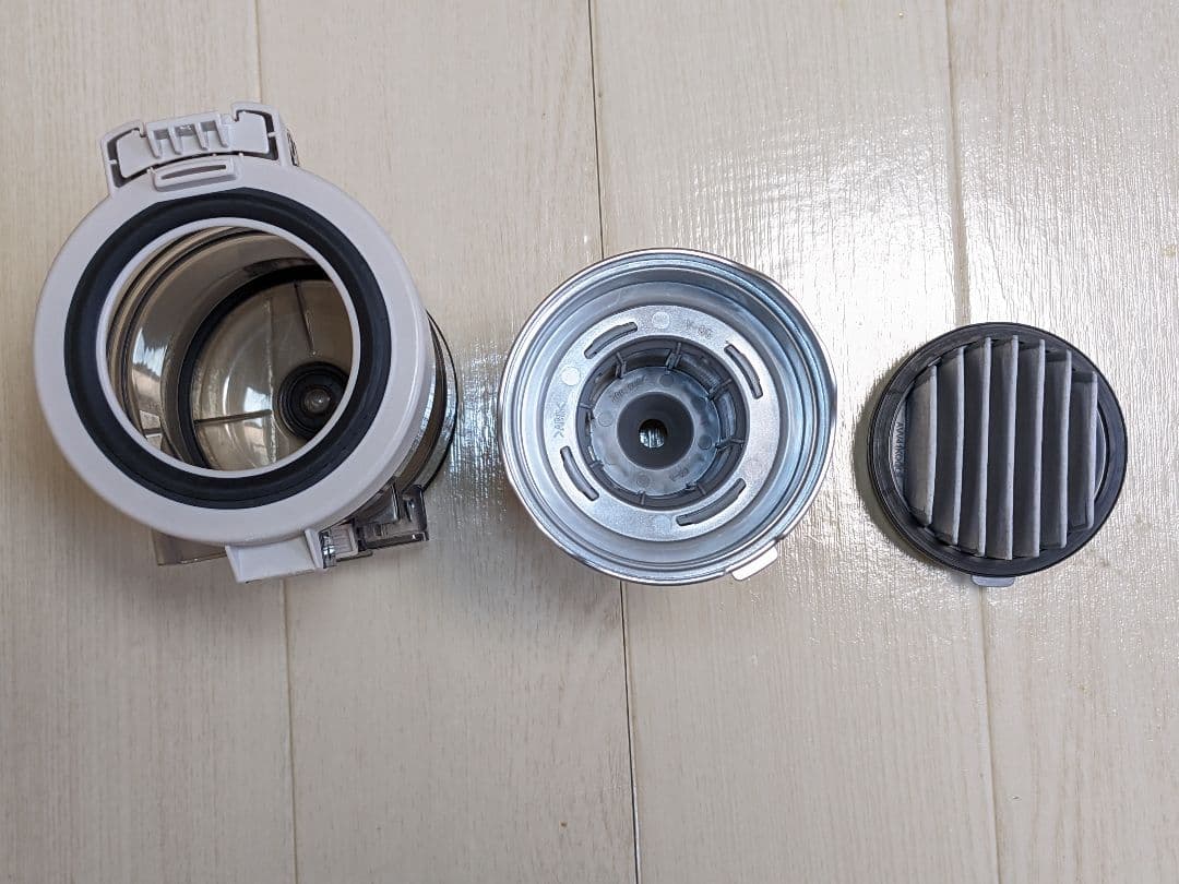 Panasonic コードレス掃除機 MC‐VKS8200 2021年製