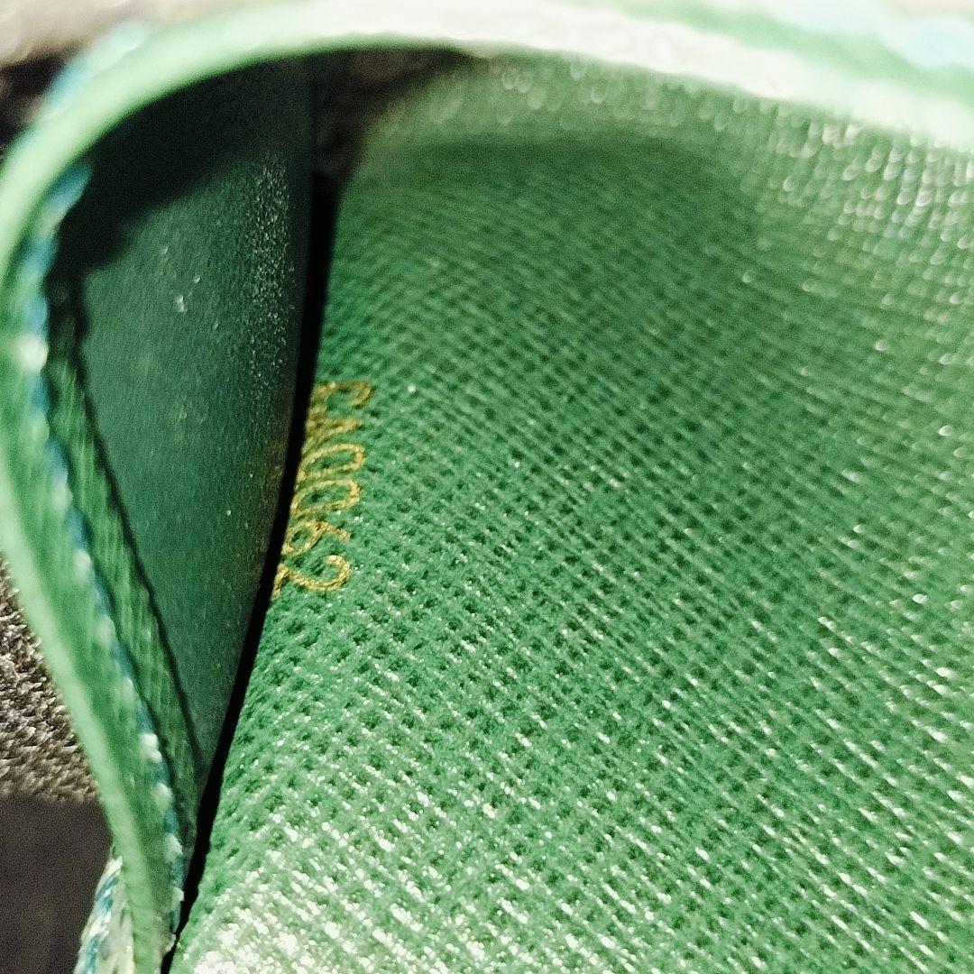 【未使用級】ルイヴィトン ミュルティクレ6 タイガ ダークグリーン キーケース