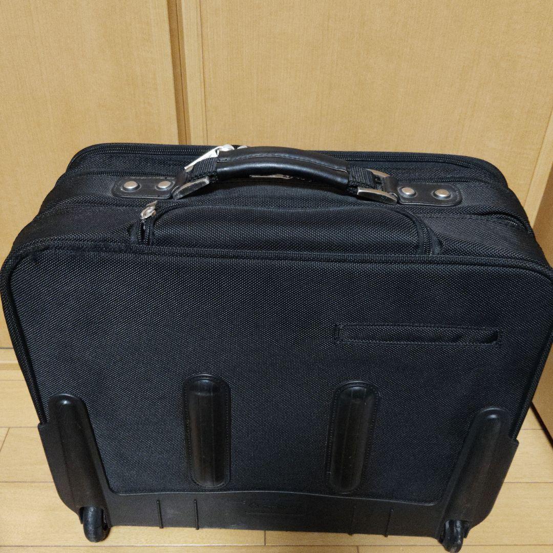 samsonite スーツケース　機内持込み可