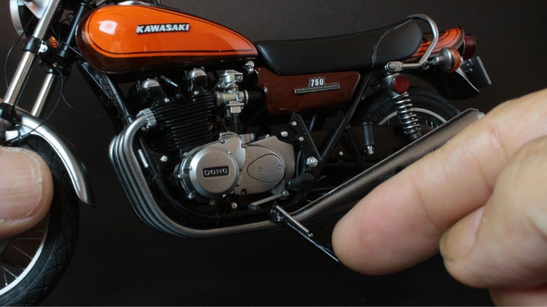 アオシマ 1/12 KAWASAKI Z2 750 RS 完成品