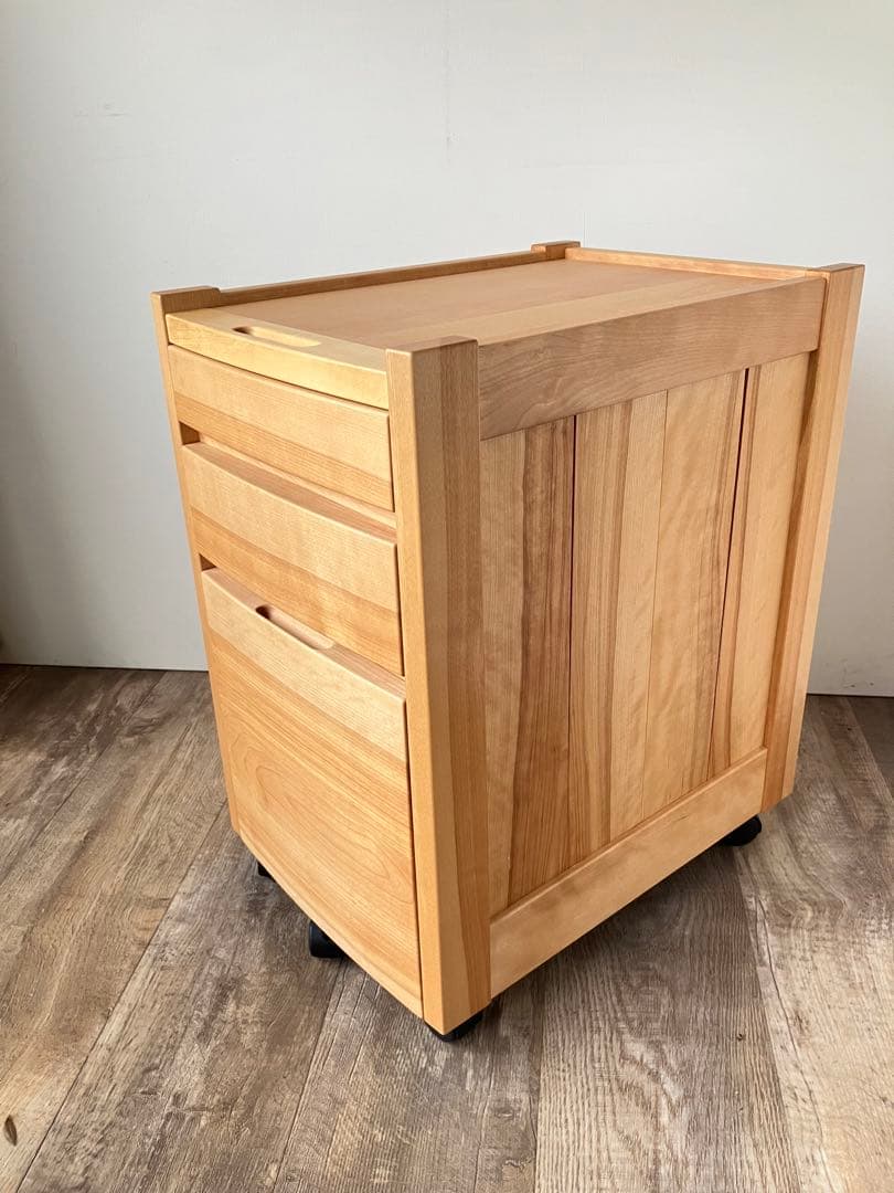 オークヴィレッジ　キャビネット　ワゴン　 天然木　無垢材