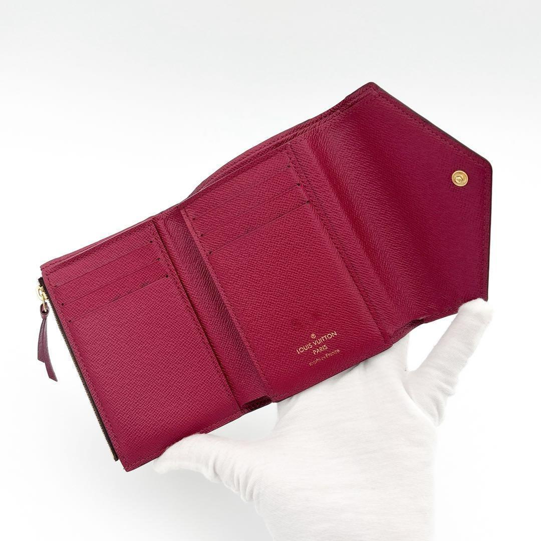 【型崩れ少ない】ルイヴィトン モノグラム ヴィクトリーヌ フューシャ 三つ折り