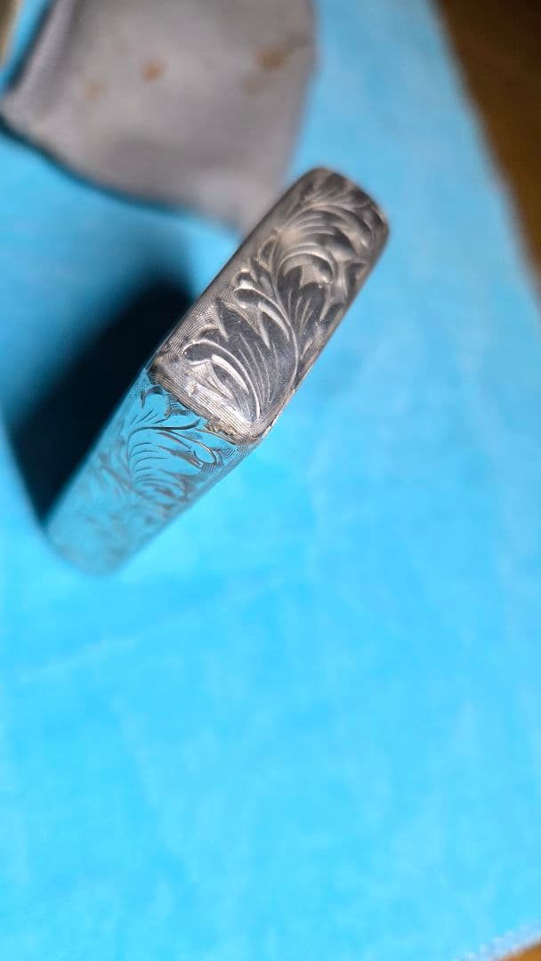 最終値下げ　スターリングシルバージッポライター手彫り調