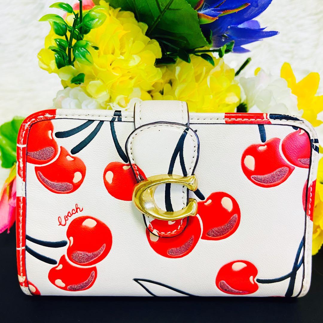 COACH✨コーチ✨財布✨チェリー✨タビー✨ウォレット✨ラメ✨さくらんぼ✨本革