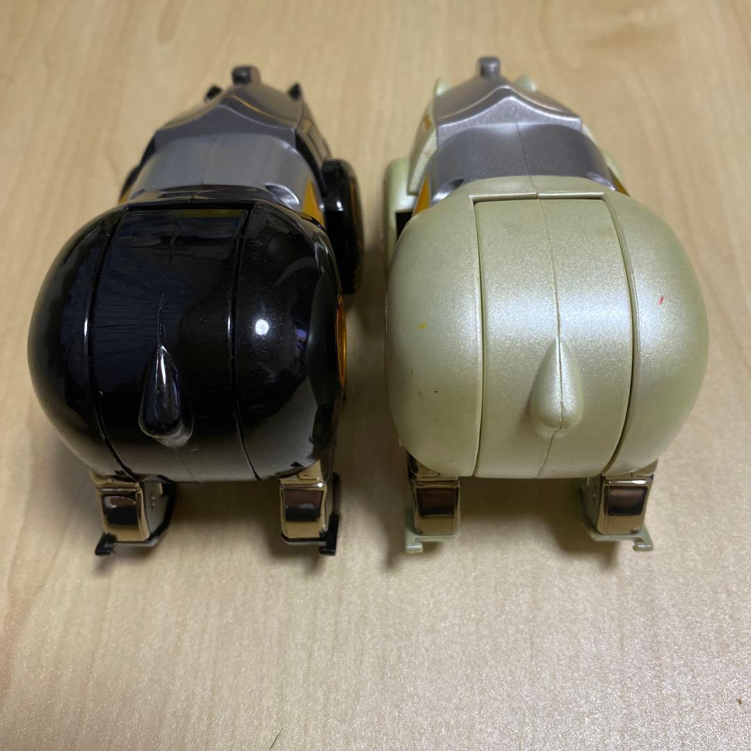 ねコネコ　出品中