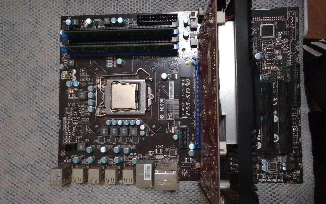 Wii U＆i5搭載PCパーツ&Xperia Z1まとめ売り【早いもん勝ち】