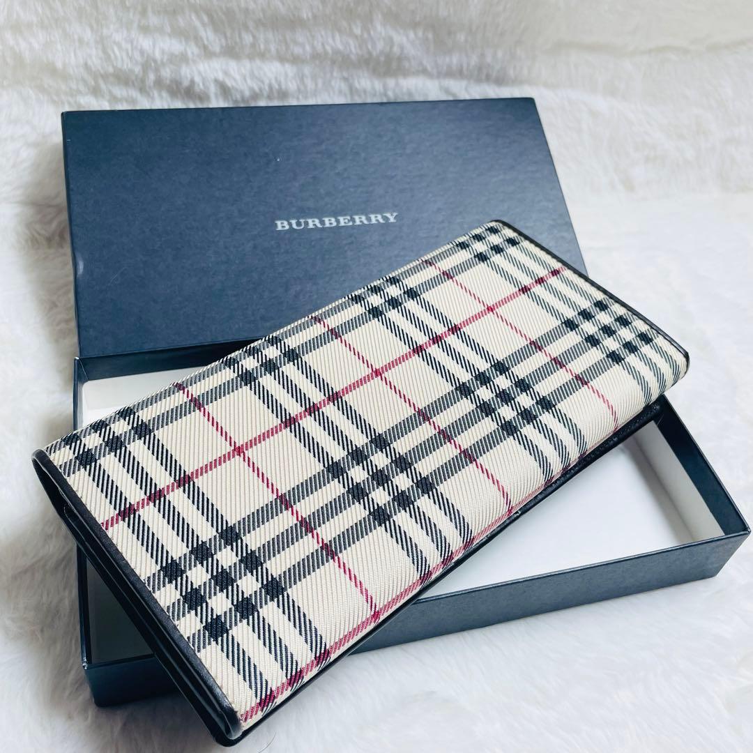 新品未使用　BURBERRY がま口　長財布　二つ折り　ノバチェック　おしゃれ