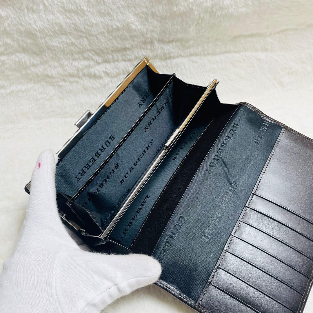新品未使用　BURBERRY がま口　長財布　二つ折り　ノバチェック　おしゃれ