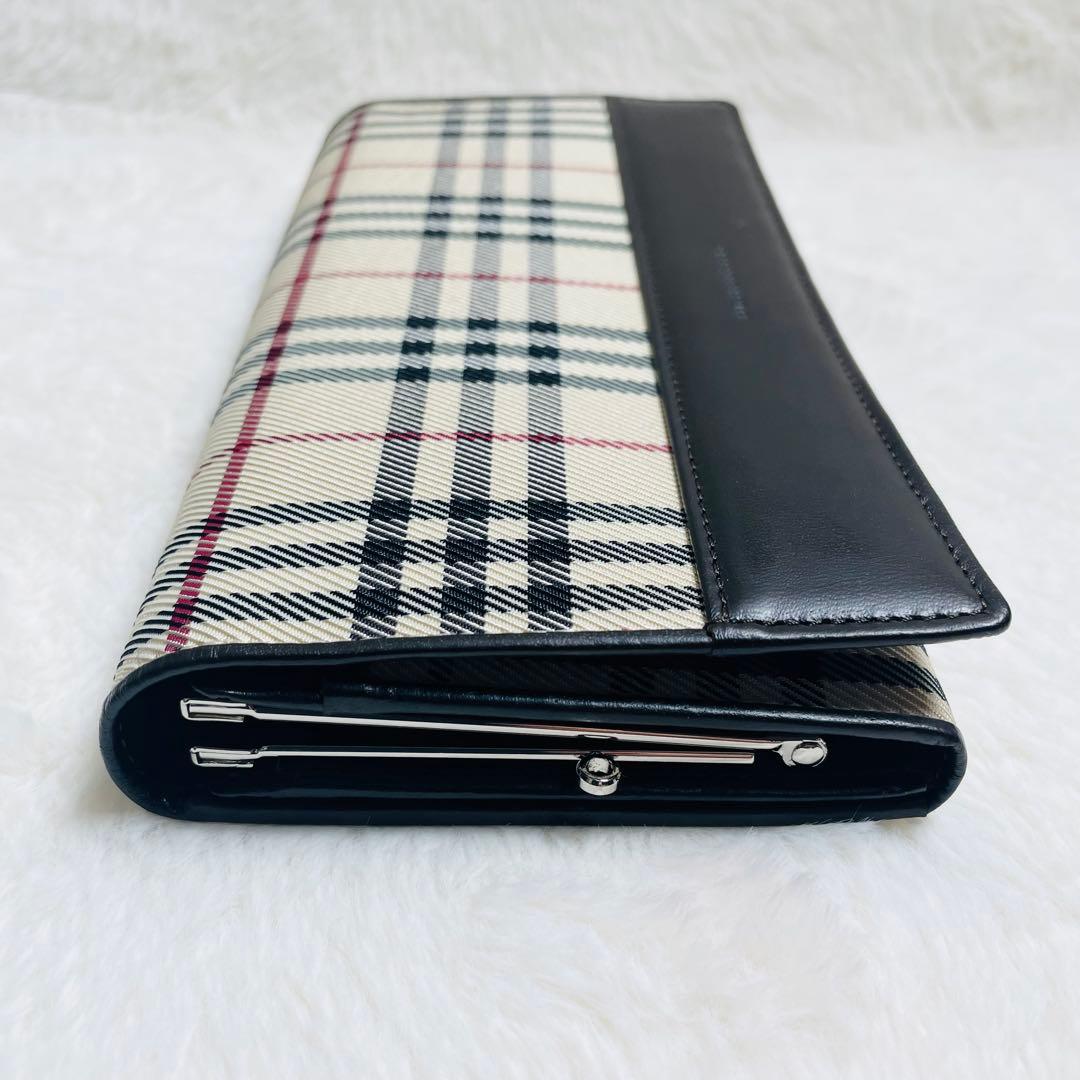 新品未使用　BURBERRY がま口　長財布　二つ折り　ノバチェック　おしゃれ