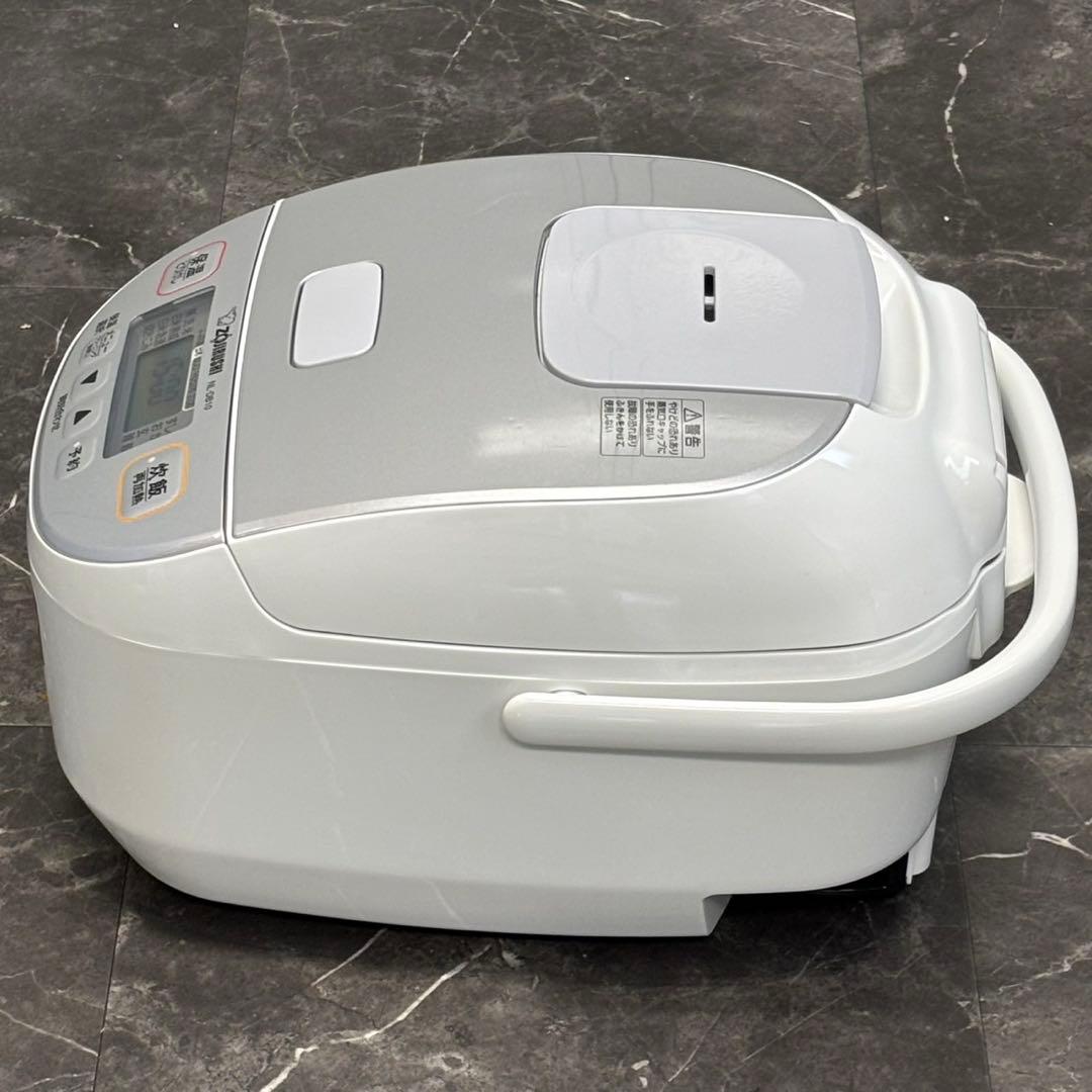 ♪送料込！2024年製象印 マイコン炊飯ジャー NL-DB10（WA ホワイト）