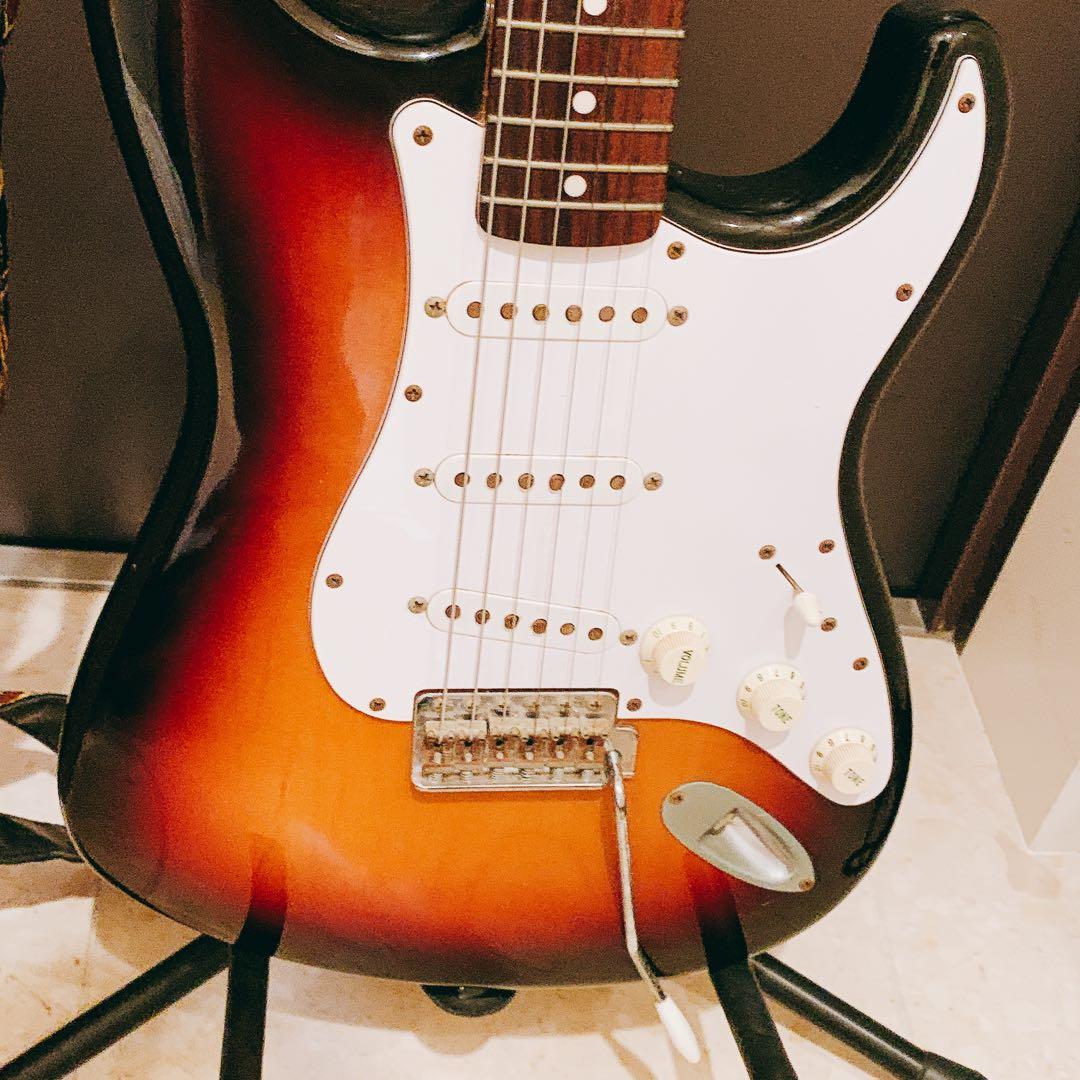 Fender Japan ST62-58US 3ST【おまけ付き】