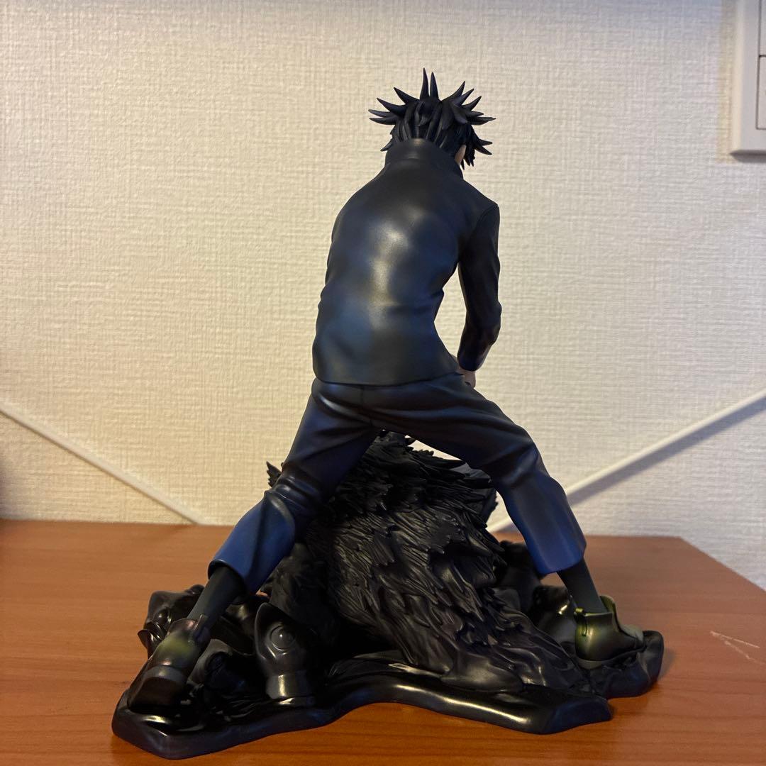 呪術廻戦　伏黒恵　フィギュア