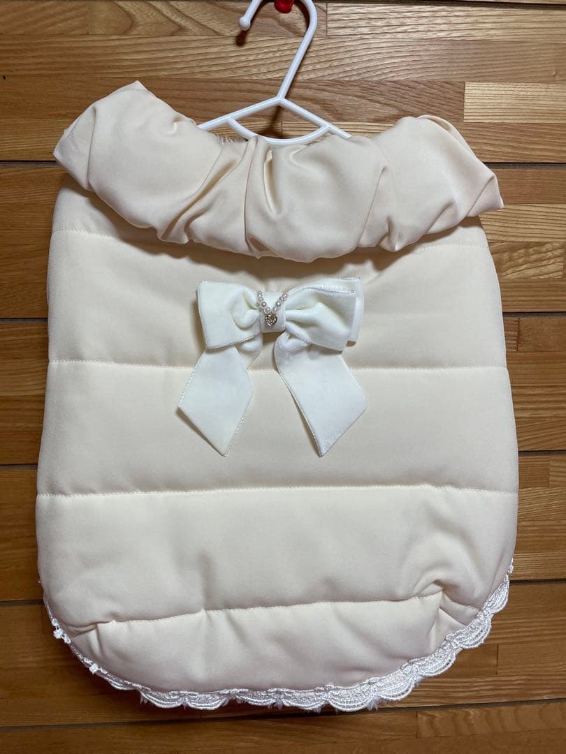 きゃんナナ 犬用リボン付きコート ＬＬサイズ