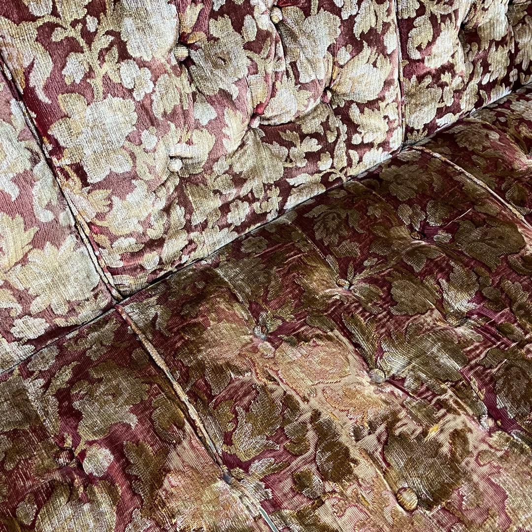 9/10日まで。配送・設置費用込み　商品代500円　　肘掛付き　3人掛けソファー