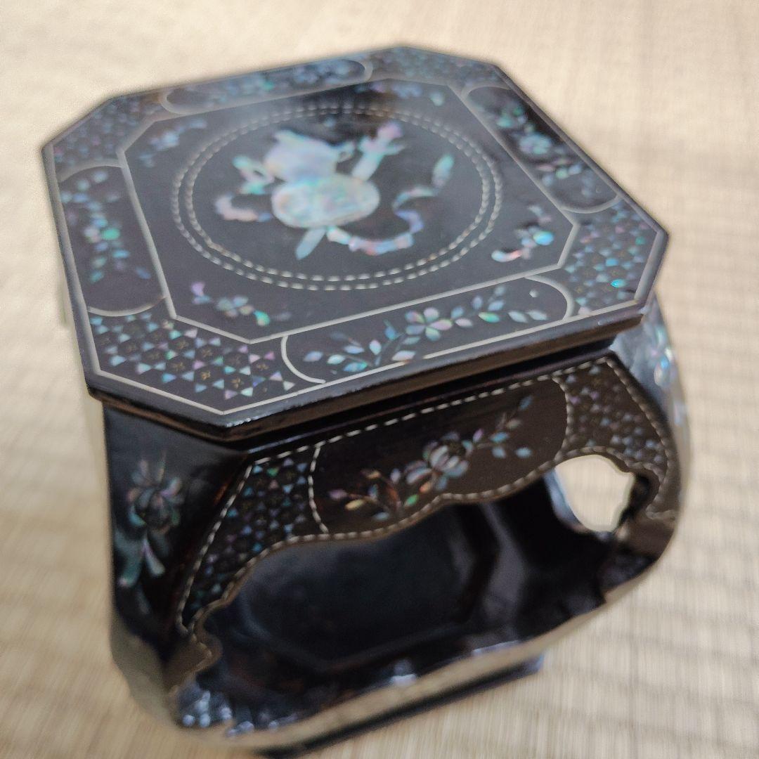 中国美術 唐物螺鈿 花台 黒漆　飾り台 椅子 アンティーク 古美術