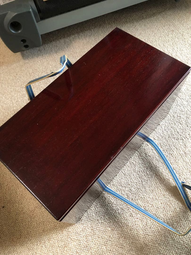 八事窯　中村道年氏作　赤楽　黒楽茶碗　二客　二重箱入　花押