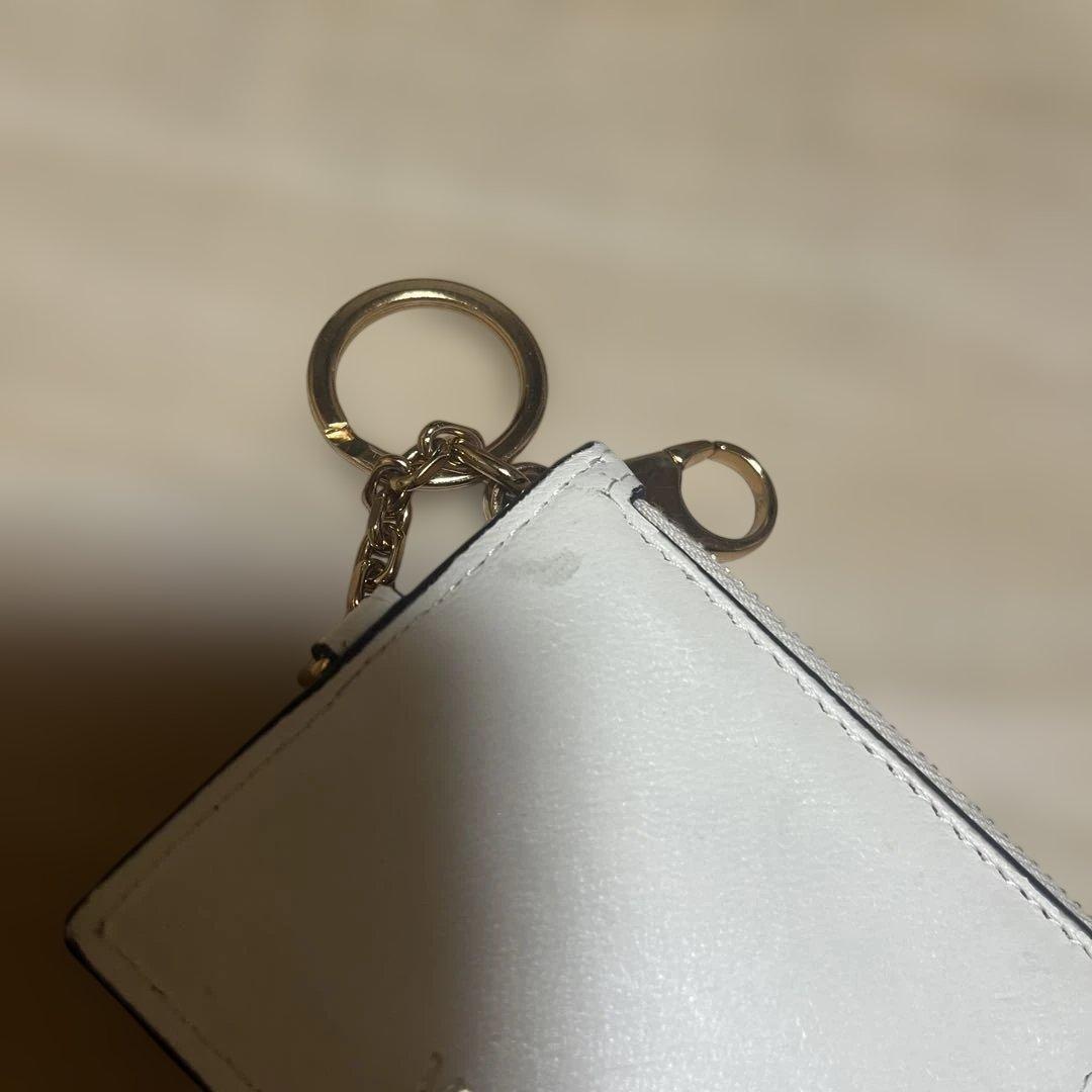 VERSACE ホワイト ケース キルティング メデューサ