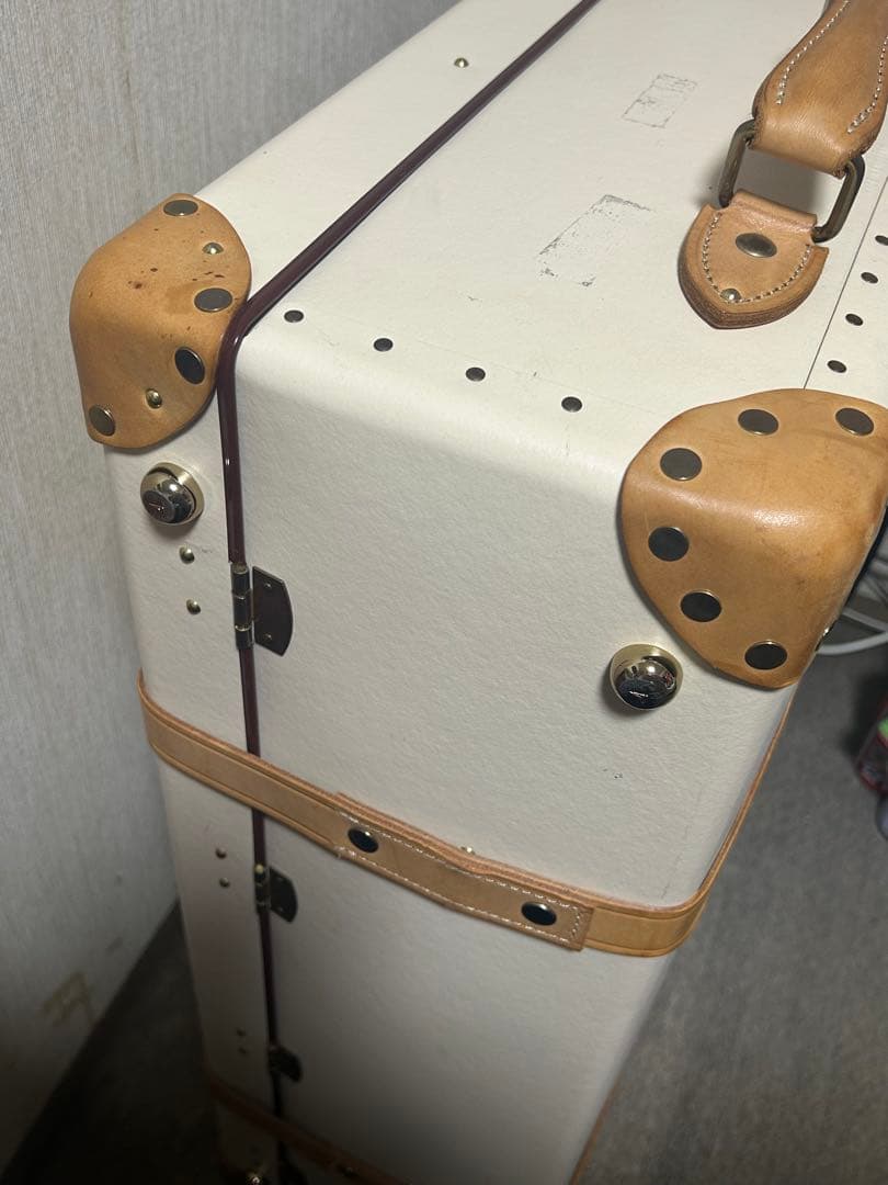 GLOBE TROTTER サファリ ラージ 2輪 アイボリーｘナチュラル