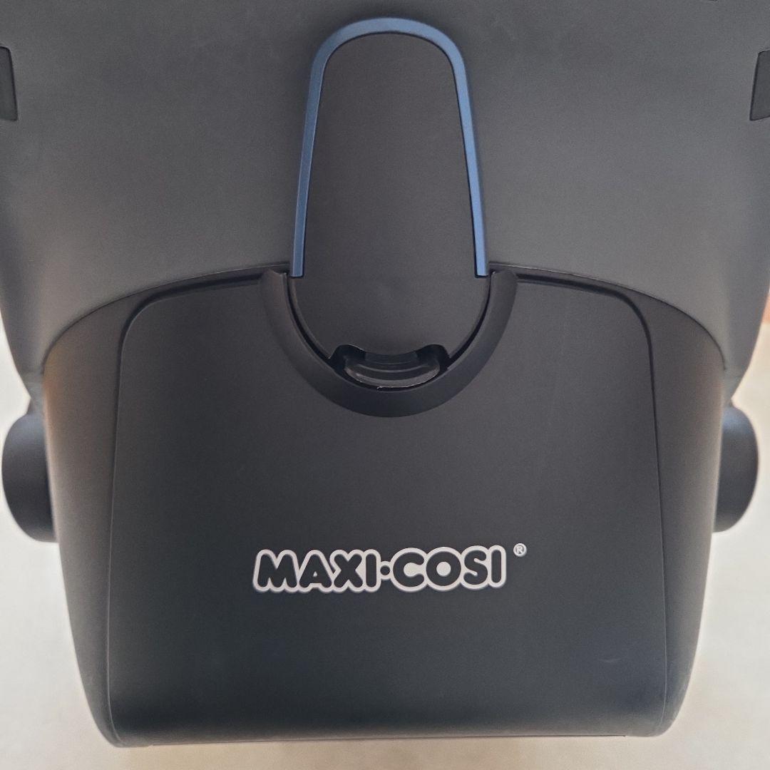 MAXI-COSI　Pebble plus　チャイルドシート　マキシコシ　グレー