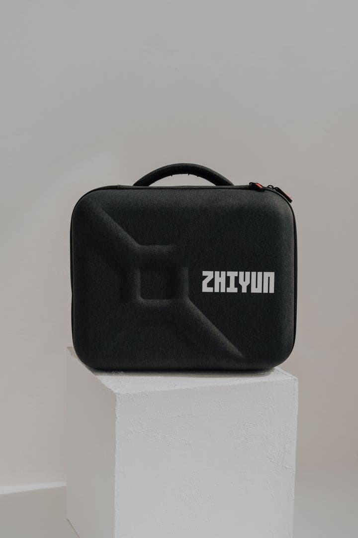 ZHIYUN MOLUS G200 収納ケース付き