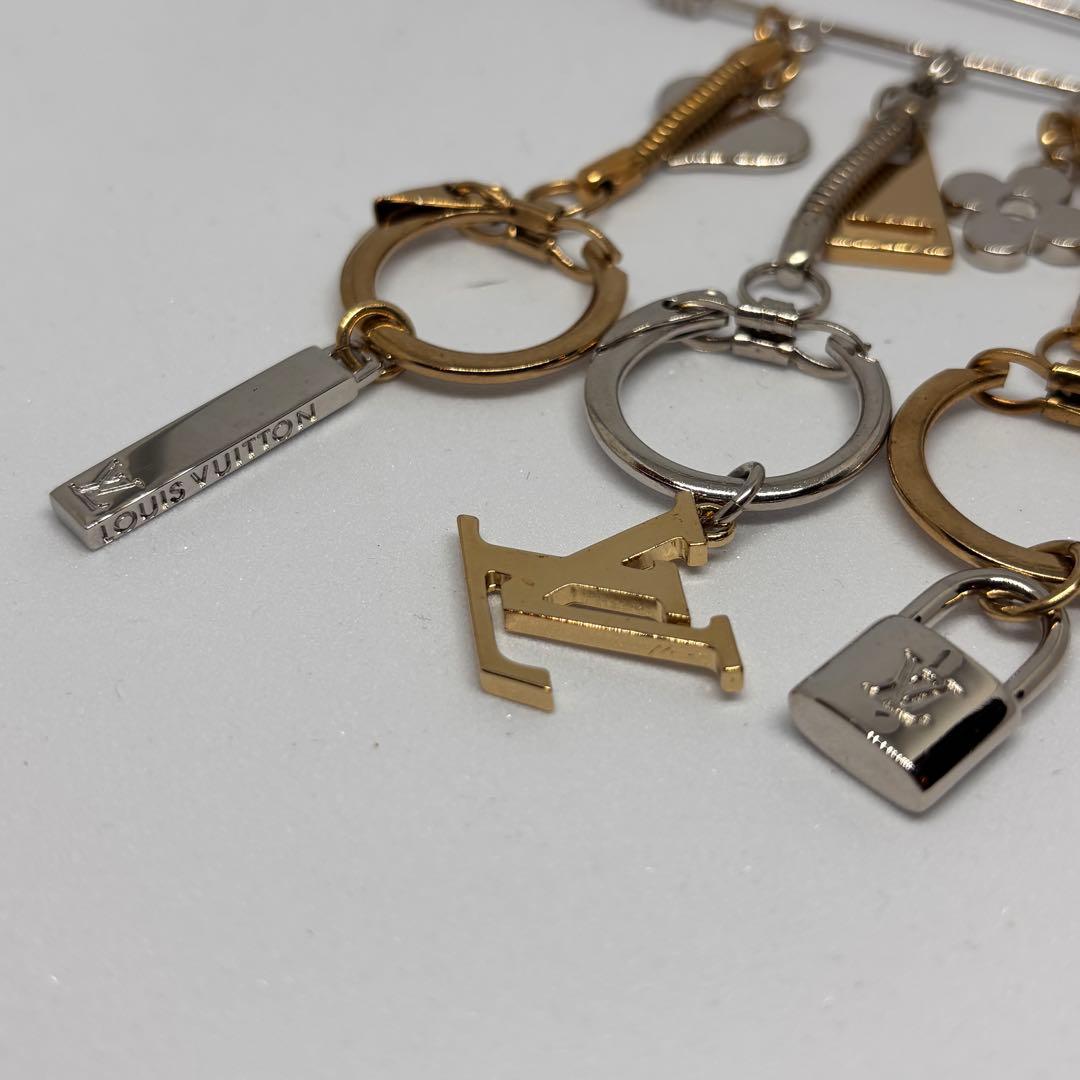 @*e様 ルイヴィトン　LOUIS VUITTON　ピンブローチ