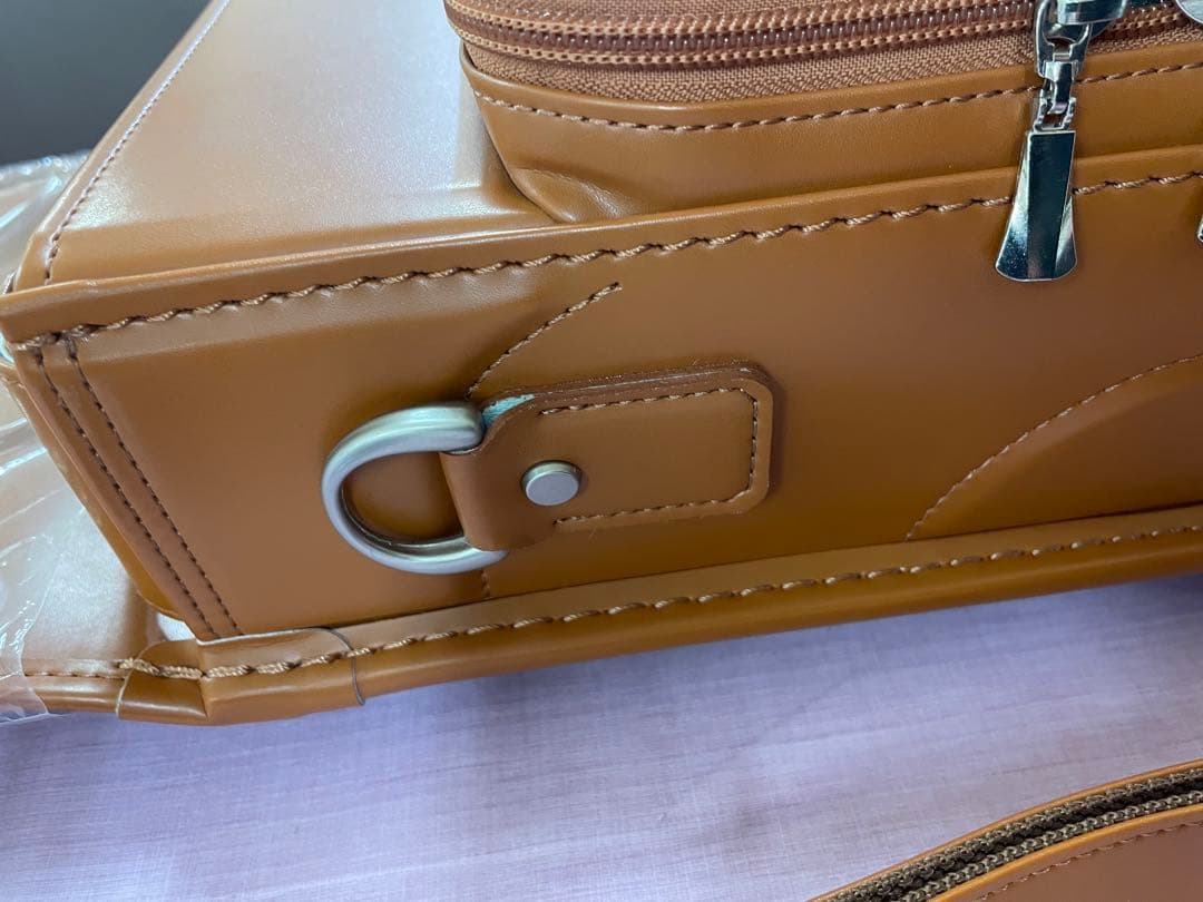 新品・未使用　男女兼用イオン３STYLEランドセル（キャメル色）