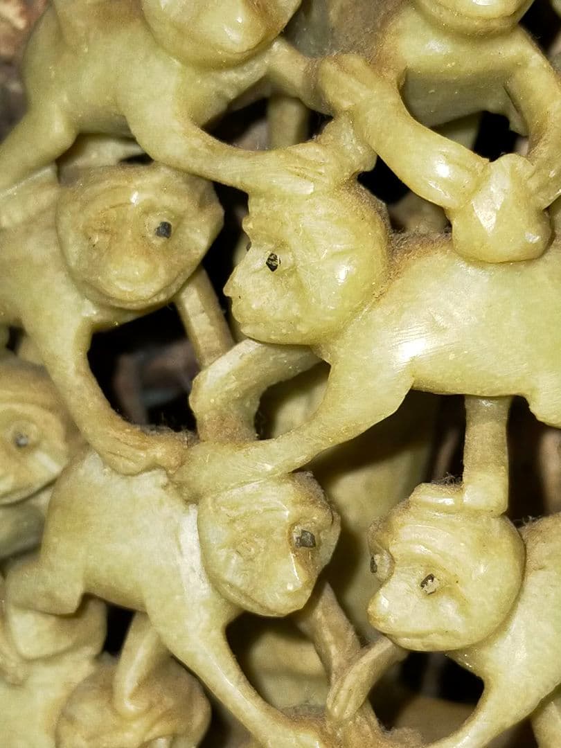 中国　緑石　石　彫刻　とても古い　骨董　古玩