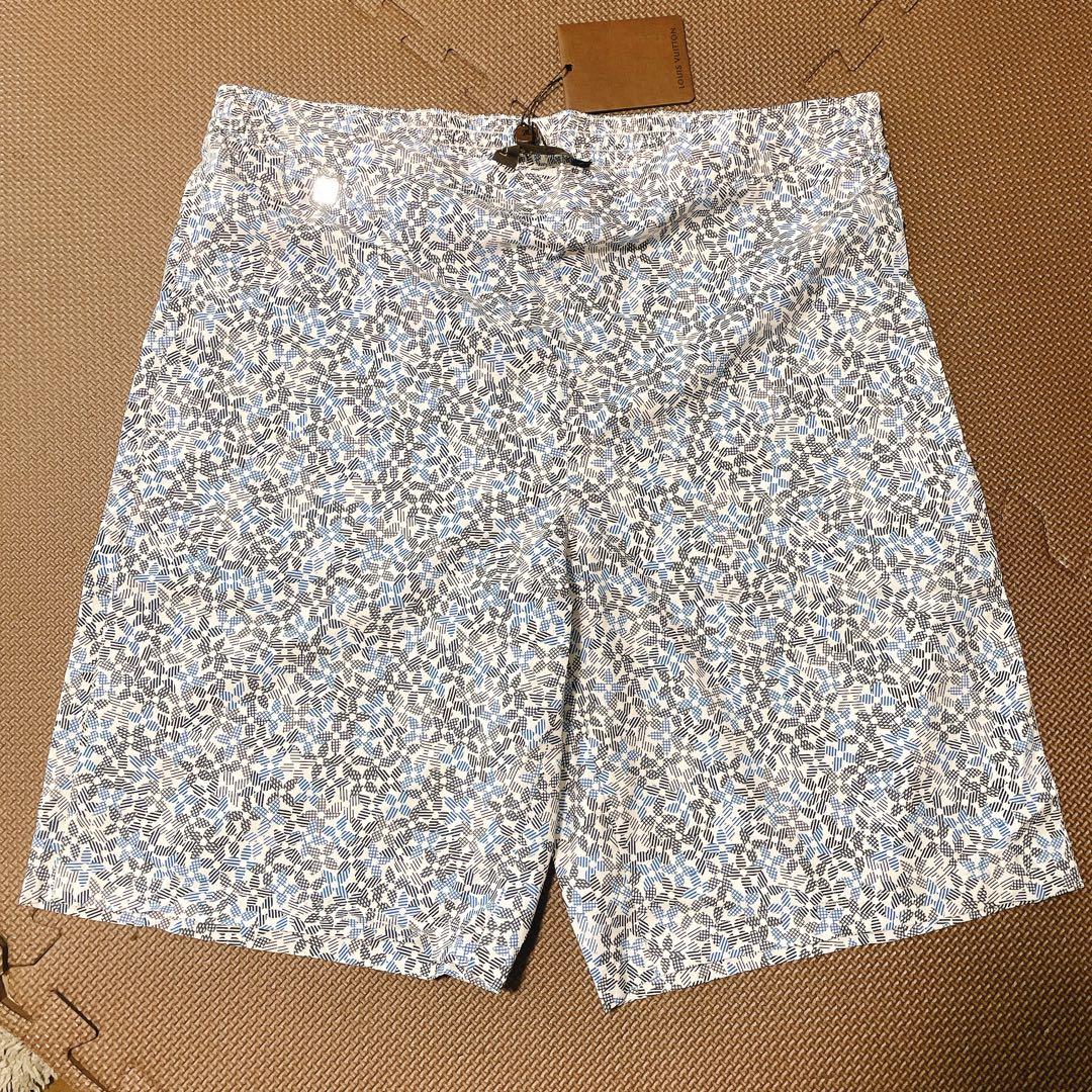 ★新品未使用★LOUIS VUITTON ルイヴィトン水着Lメンズスイムショーツ