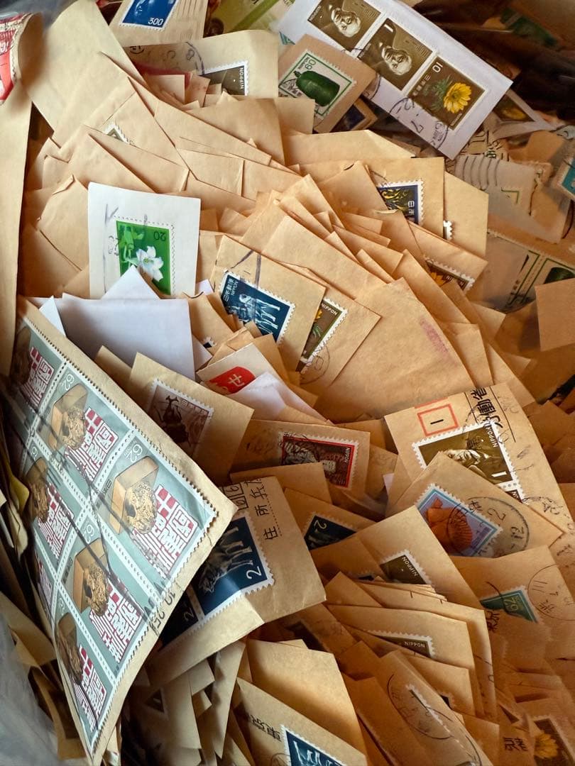 大量使用済切手　約10キロ