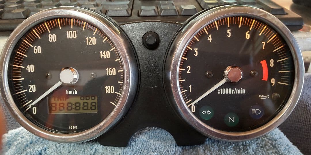 W650　スピードメーター　整備済み☆動作品