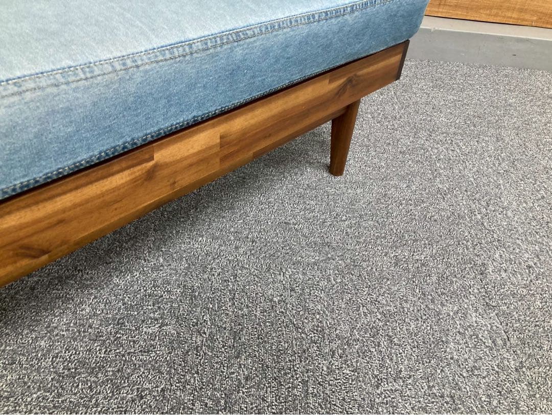 うぃりー 　SWELLA スウェラ　ベンチソファ　直接引取り可　pga90