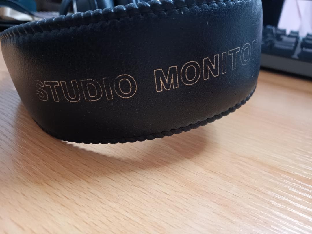 SONY MDR-CD900ST 有線ヘッドホン　中古