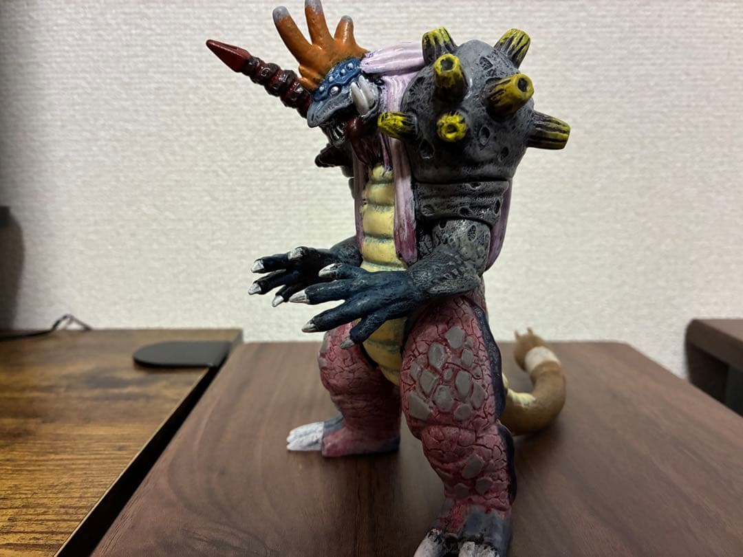 ウルトラ怪獣アドバンス 爆進細胞怪獣エルドギメラ リペイント ウルトラマンオメガ