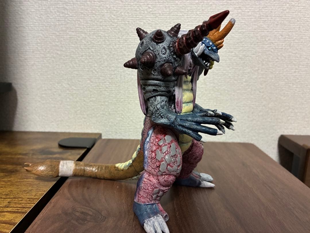 ウルトラ怪獣アドバンス 爆進細胞怪獣エルドギメラ リペイント ウルトラマンオメガ