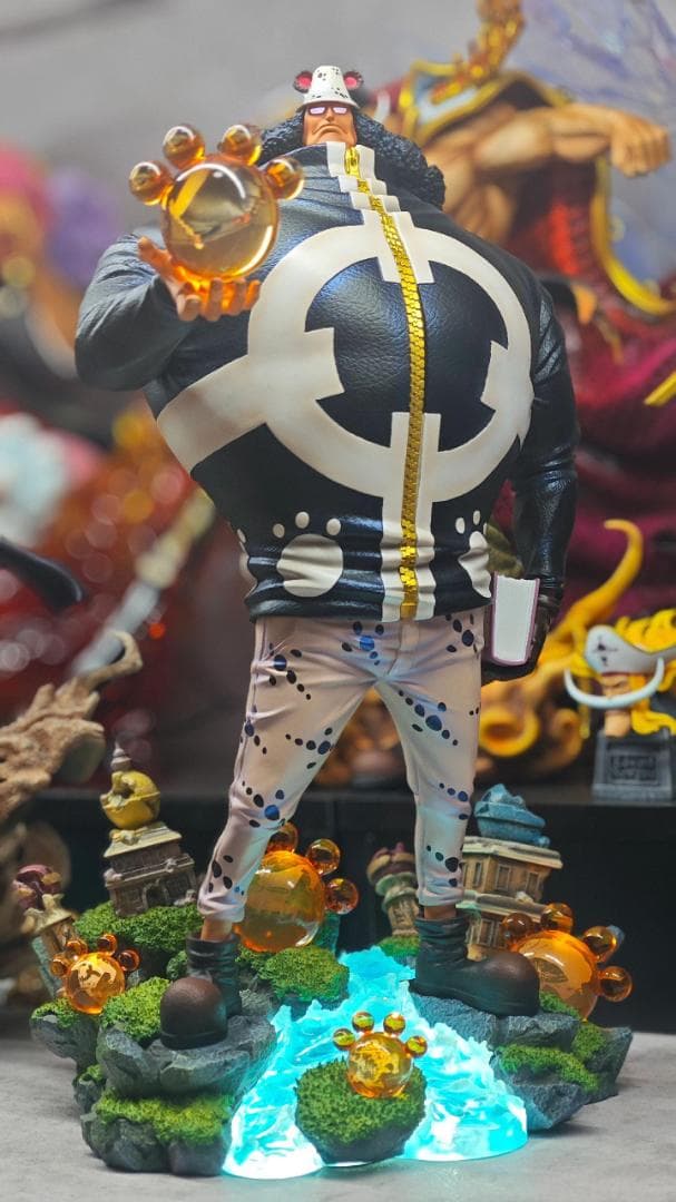 ワンピース バーソロミュー くま フィギュア ガレージキット LXスタジオ