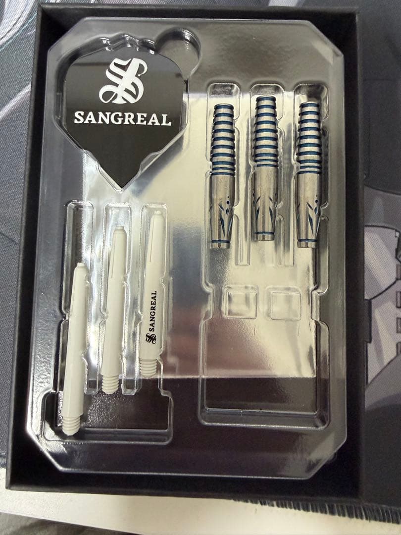 S-DARTS限定　VALKYRIE 坂口優希恵モデル　直筆サイン入り