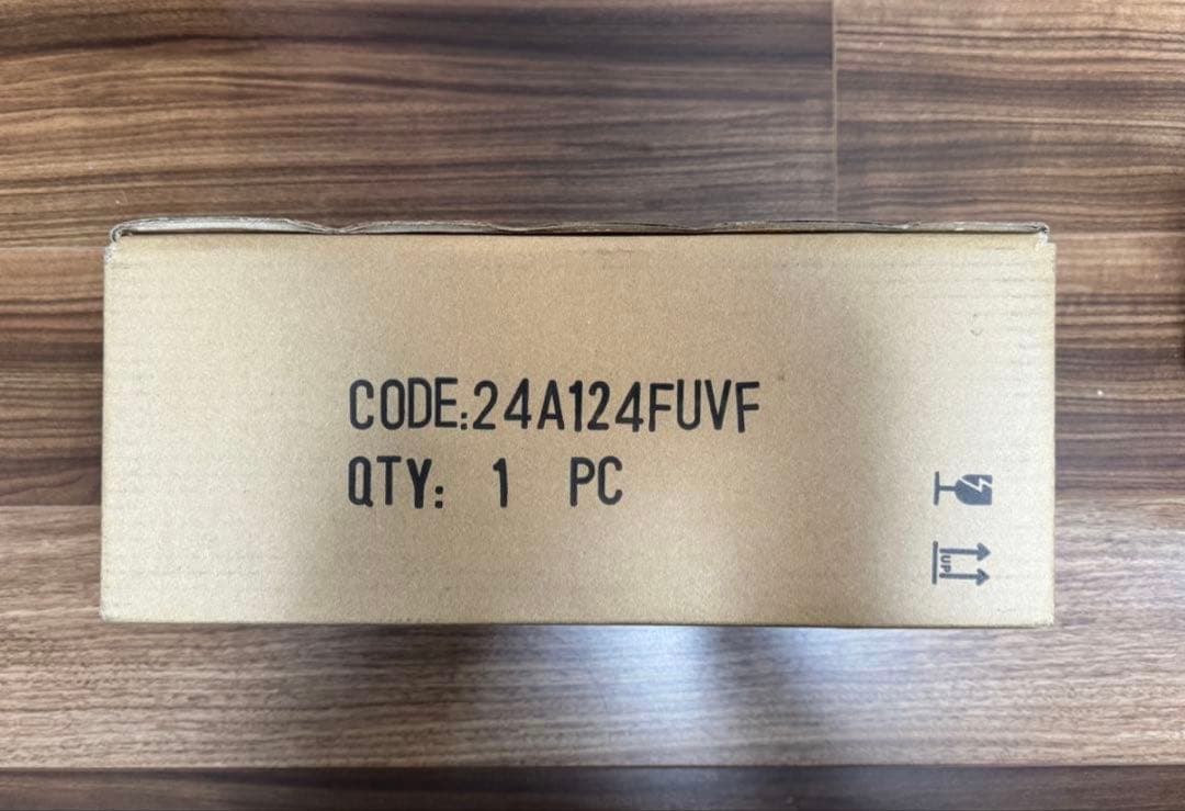 【新品未開封限定品】L-001 POINTMAN MARCJACOBS