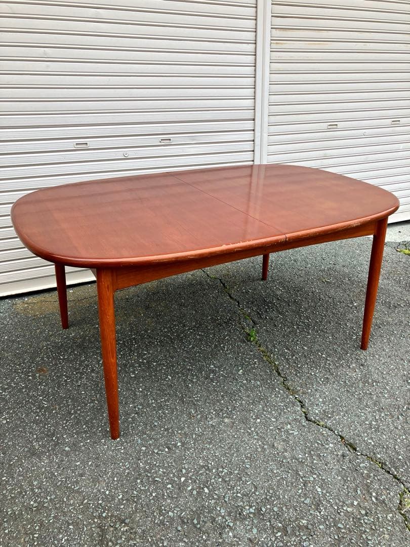 ミッドセンチュリーヴィンテージオーバルエクステンションテーブル