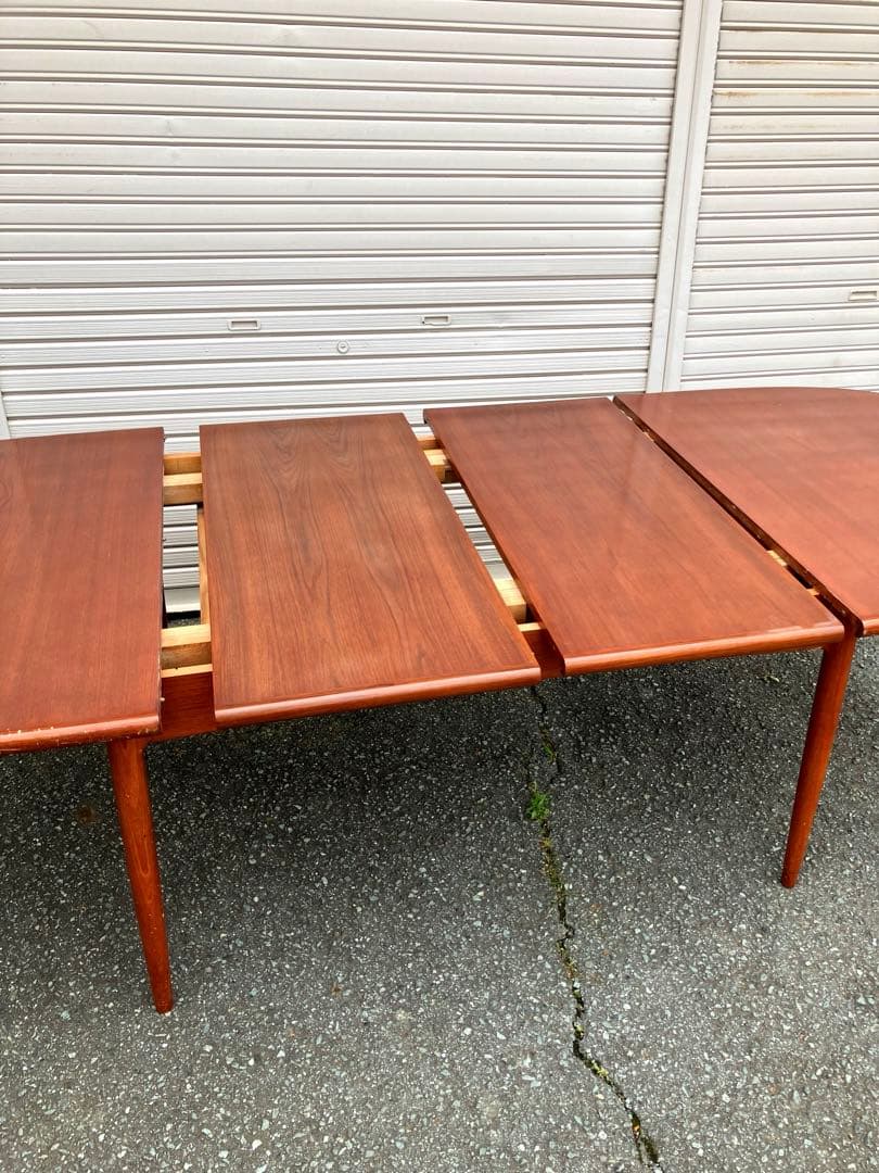 ミッドセンチュリーヴィンテージオーバルエクステンションテーブル