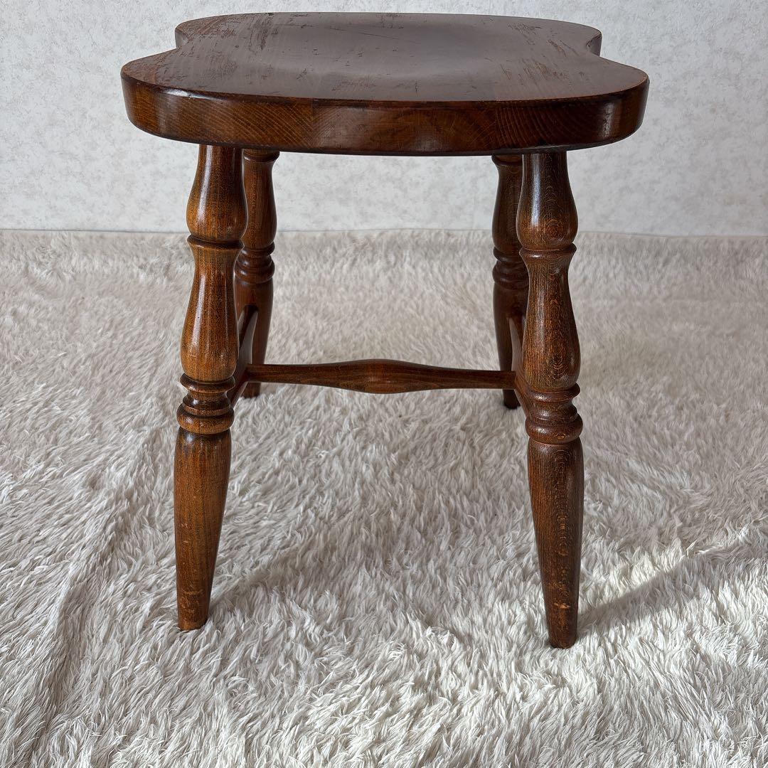 まつ様リクエスト品】飛騨産業 キツツキマーク スツール 座彫り