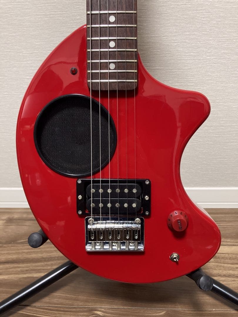 超美品 FERNANDES ZO-3 フェルナンデス 赤 レッド 弦新品