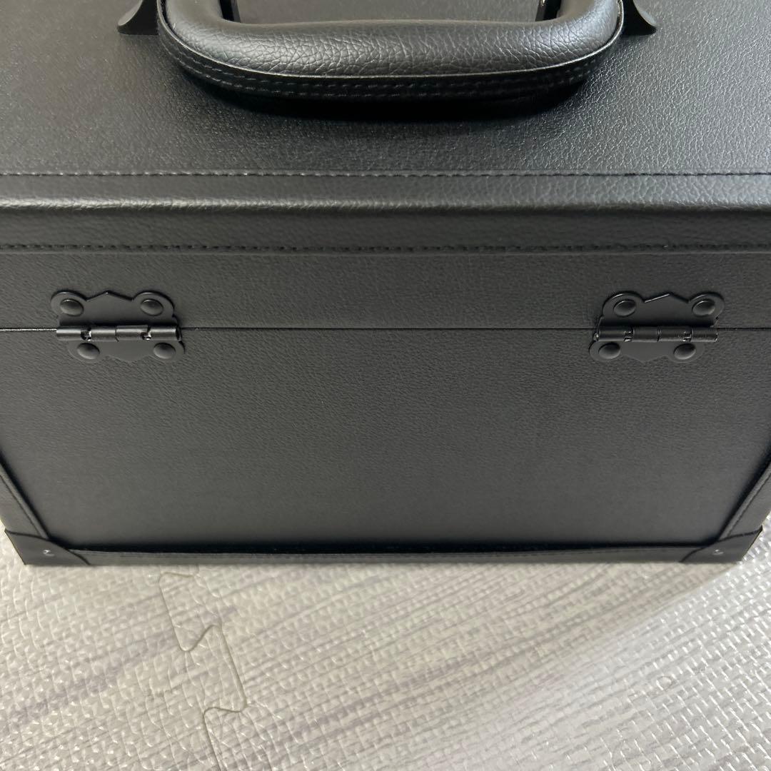 新品箱付　MAC 非売品　メイクボックス⭐︎リップスティック付