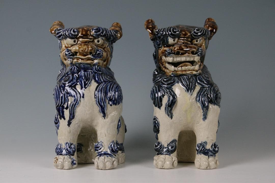 金城敏徳 作　呉須立シーサー（特大）1対