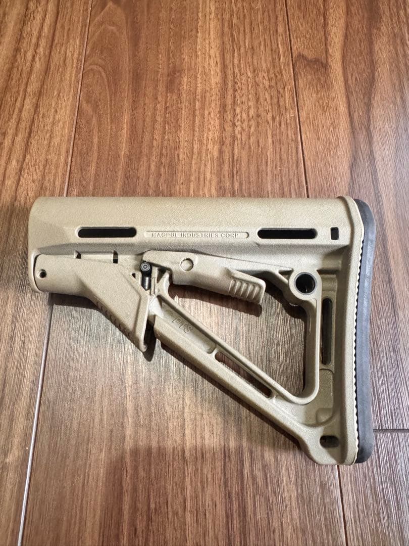MAGPUL PTS　CTR　M4 　【◯◯タイプ】ではなく【実物】です。
