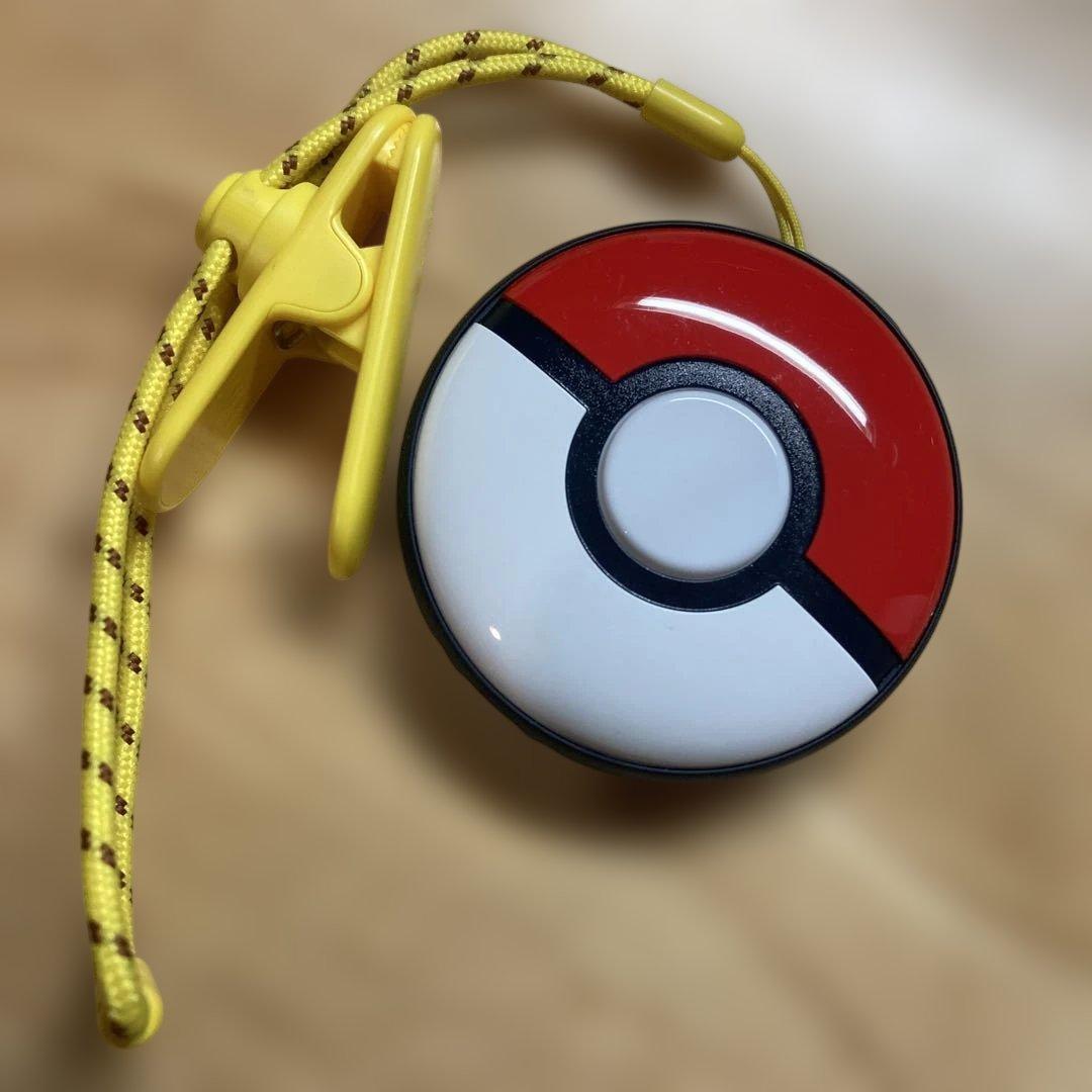 ポケモンボール型デバイス ストラップ付き