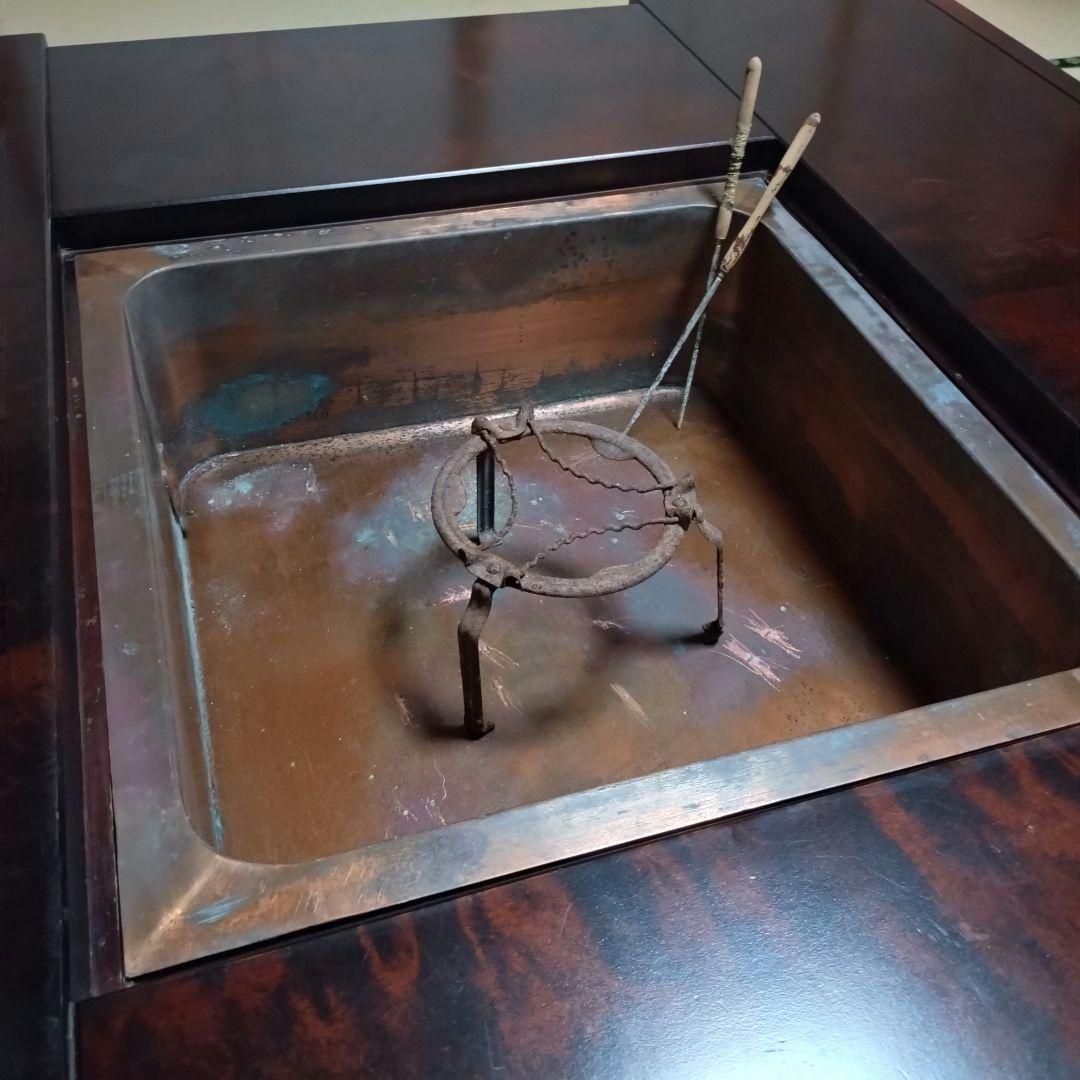 囲炉裏テーブル　囲炉裏付き座卓　民芸調　アンティーク　古民家　旅館　天然木